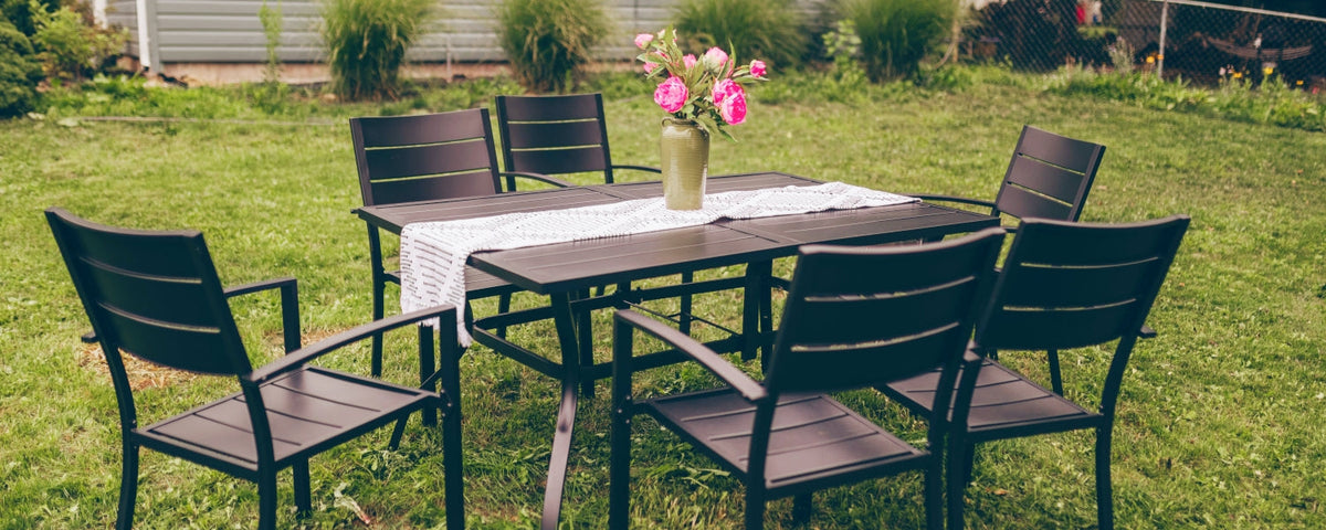 Garden Seating & Dining