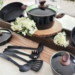 15 Pieces Induction Black Hammered Finish Nonstick Pots and Pans Set