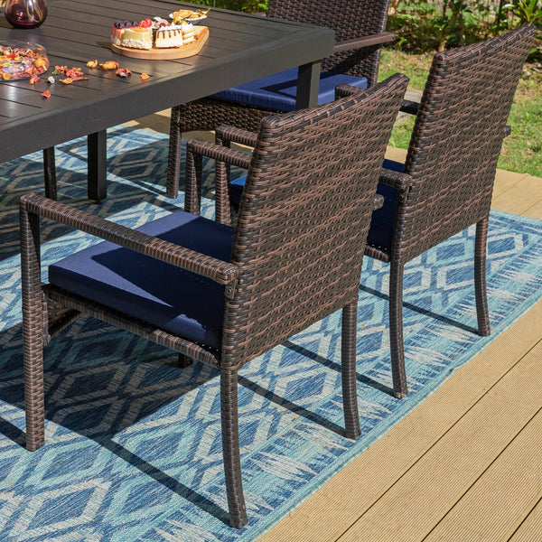 4 Seater Outdoor Dining Set Garden Table & Cushioned Dining Chairs